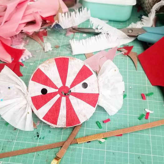 Mini Yet Mighty Pinatas!